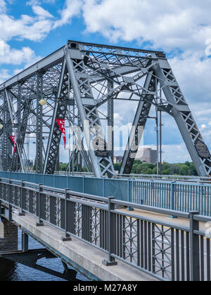 Alexandra Pont sur la rivière des Outaouais, Ottawa, Ontario, Canada. Banque D'Images