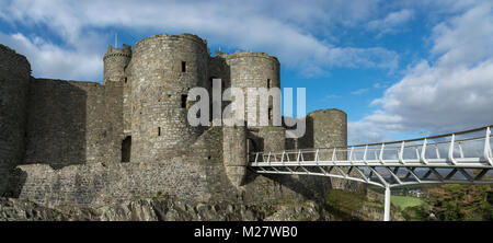 Château de Harlech, Snowdonia dans le Nord du Pays de Galles, Royaume-Uni. Banque D'Images