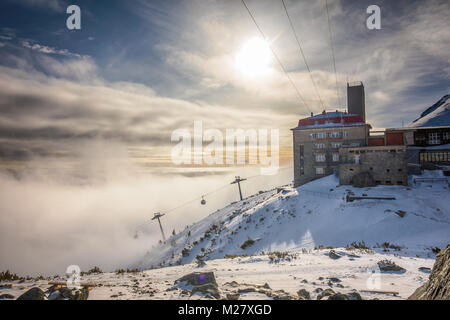 Skalnate tarn et Pic Lomnicky, célèbre destinations en hautes montagnes Tatras, Slovaquie, Europe centrale