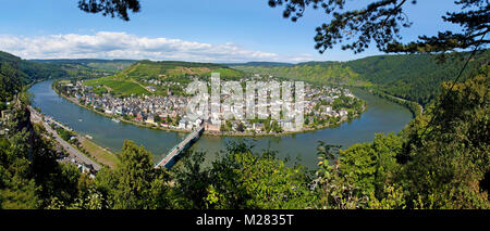 Blick auf Traben, Traben-Trarbach, Mosel, Mittelmosel, Rheinland-Pfalz, Deutschland, Europa | voir plus de Traben, Traben-Trarbach, Moselle, Moselle, Banque D'Images