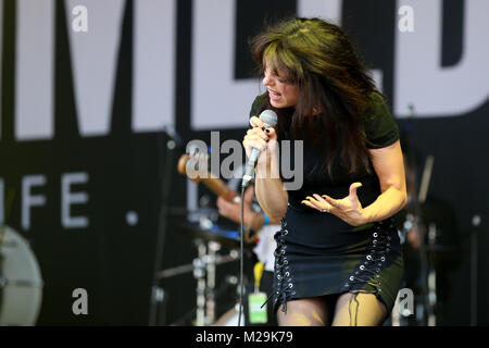 Imelda may joue sur la scène principale à l'Cornbury Music Festival 2017 - [crédit : Andy Trevaskis] Banque D'Images