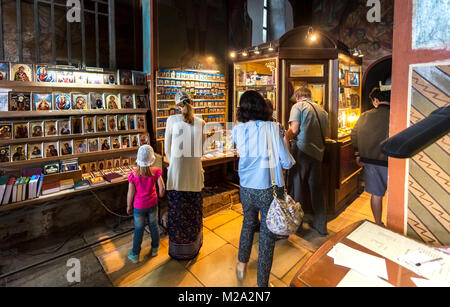 Veliki Novgorod, Russie - le 17 août 2017 : l'intérieur de la cathédrale du Sauveur à la Saint Georges (orthodoxe) Yuriev Monastery mâle à Krasnodar, Ru Banque D'Images
