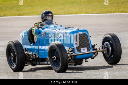 1934 Frazer Nash sports Single-Seater voiture avec chauffeur Julian Grimwade à la formule 2017 réunion Vintage, Snetterton, Norfolk, Royaume-Uni. Banque D'Images