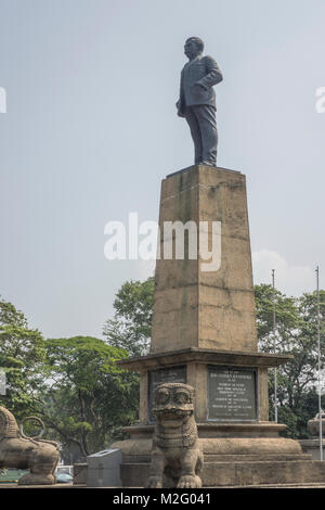 Sri Lanka, Colombo, Don Stephen Senanayake, statue de l'indépendance memorial hall Banque D'Images