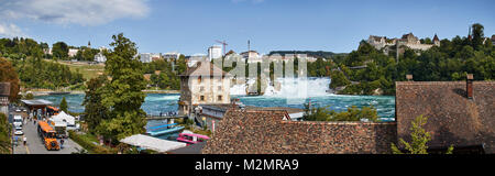 Rheinfall en été, Suisse Banque D'Images