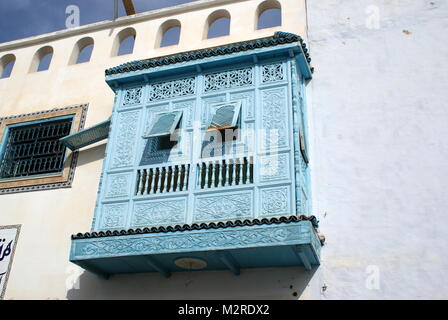 Fenêtre traditionnelle, Kairouan, Tunisie Banque D'Images