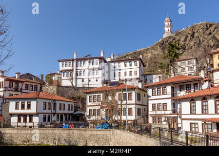 Voir des savoirs traditionnels, anciens et historiques de l'Anatolie maisons dans Tarakli historic district à Palau Turquie.27 Janvier 2018 Banque D'Images