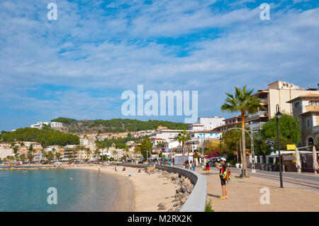 Promenade de la plage, Carrer del Marina, Port de Soller, Majorque, îles Baléares, Espagne Banque D'Images
