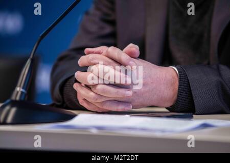 Munich, Bavière, Allemagne. Feb 8, 2018. Horst Seehofer, chef de Angela Merkel, parti frère bavarois la CSU a tenu une conférence un jour après un 177-page accord entre Angela Merkel et le SPD a été faite afin de créer un gouvernement viable et éviter de nouvelles élections. Credit : ZUMA Press, Inc./Alamy Live News Banque D'Images