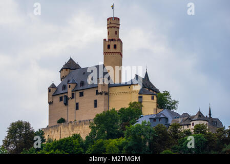 Une image en couleur de l'impressionnante forteresse médiévale romantique château / Allemagne, Rhin, Marksburg , situé sur une colline et n'a jamais détruit Banque D'Images