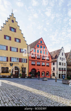 Allemagne, Bavière, Route Romantique, Rothenburg ob der Tauber, restaurants et cafés dans la place du marché Banque D'Images