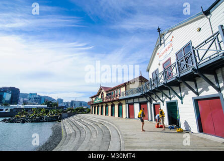 Restaurants autour du port de Lambton, Wellington, Île du Nord, Nouvelle-Zélande Banque D'Images