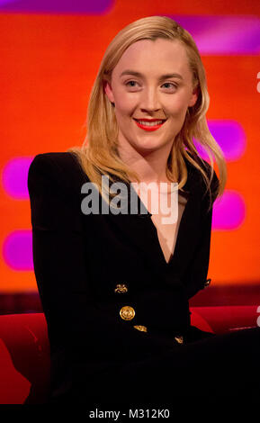 Saoirse Ronan pendant le tournage de The Graham Norton Show à la London Studios, à être diffusé sur BBC One le vendredi. Banque D'Images