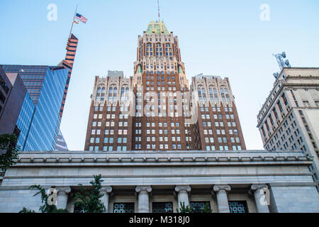 Baltimore Maryland,Bank of America,1924,bâtiment,gratte-ciel de grande hauteur gratte-ciel bâtiment bâtiments immobilier commercial,Art Deco,Mayan Revival,ste Banque D'Images