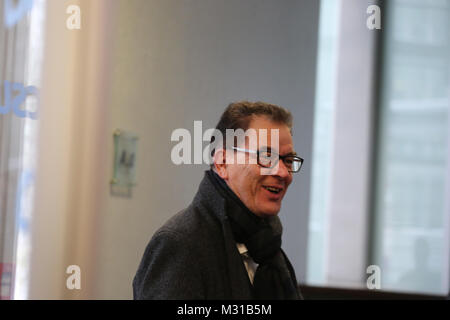 Munich, Allemagne. Le 08 février, 2018. Ministre des relations économiques et du développement Gerd Müller. Le Conseil de l'Union chrétienne sociale (CSU) s'est réuni pour discuter après la fin de la coalition avec l'Union Deocratic chrétienne d'Angela Merkel et le Parti des sociaux démocrates (SPD). Crédit : Alexander Pohl/Pacific Press/Alamy Live News Banque D'Images