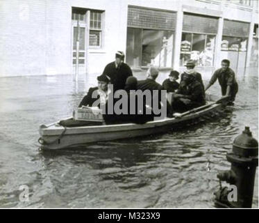 Great New England Hurricane of 1938 by The National Guard Banque D'Images