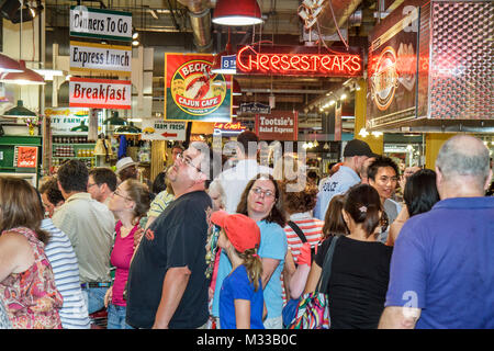 Philadelphie Pennsylvania,Reading terminal Market,Center City,marché agricole historique,Farmer's,Farmers',local food,Artisanal,marchand,stalle,shopping s Banque D'Images