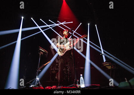 Danemark, copenhague - Febrauary 8, 2018. Le chanteur, auteur-compositeur et musicien Alex Vargas effectue un concert live au Royal Arena à Copenhague. (Photo crédit : Gonzales Photo - Thomas Rasmussen). Banque D'Images