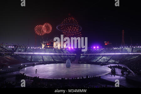 Pyeongchang, Corée du Sud. Feb 9, 2018. Photo montre la cérémonie d'ouverture des Jeux Olympiques d'hiver de PyeongChang 2018 tenue au Stade olympique de PyeongChang, Corée du Sud, le 9 février 2018. Credit : Fei Maohua/Xinhua/Alamy Live News Banque D'Images