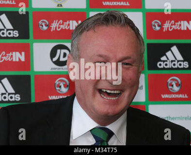 Belfast, Royaume-Uni. Feb 9, 2018. Stade national de football à Windsor Park, Belfast, Irlande du Nord. 09 février 2018. L'Association de football irlandais a annoncé officiellement aujourd'hui que l'Irlande du manager Michael O'Neill avait signé une prolongation de contrat de quatre ans. O'Neill avait été engagée pour 2020 mais le nouveau contrat, le plus long et le plus lucratif contrat dans l'association, l'histoire tourne à 2024 et vient semaines après O'Neill avait rencontré la Scottish Football Association et refusé une chance de réussir en tant que gestionnaire Gordon Strachan de l'Ecosse. Crédit : David Hunter/Alamy Live News Banque D'Images