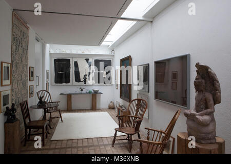 Électrique's Yard, Cambridge, ré-ouvre au public avec une extension par Jamie Fobert Architectes. La vieille maison. Banque D'Images