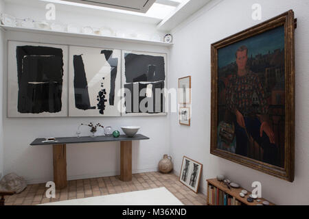 Électrique's Yard, Cambridge, ré-ouvre au public avec une extension par Jamie Fobert Architectes. La vieille maison. Banque D'Images