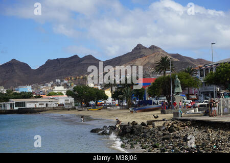 Midelo, Port et Plage, l'île de Sao Vincente, Cap Vert Banque D'Images