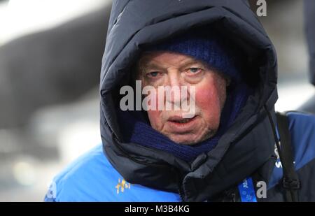 Pyeongchang, Corée du Sud. 10 fév, 2018. L'Allemand Wolfgang Pichler, actuel entraîneur de l'équipe suédoise, apparaît à la Women's Centre de biathlon à l'Alpensia Pyeongchang, en Corée du Sud, 10 février 2018. Comme l'ancien entraîneur de l'équipe féminine russe Pichler, était soupçonné d'avoir été impliqué dans une des plus graves affaires de dopage dans le sport l'histoire. Crédit : Michael Kappeler/dpa-Zentralbild/dpa/Alamy Live News Banque D'Images