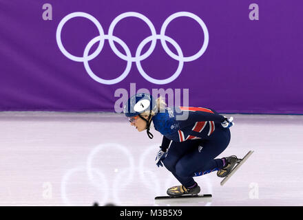 Gangneung, Corée. 10 fév, 2018. Elise Christie de Grande-Bretagne est en concurrence dans la Women's 500M de patinage de vitesse sur courte piste chauffe pendant les Jeux Olympiques d'hiver de PyeongChang 2018 à Gangneung Ice Arena le samedi 10 février 2018. Crédit : Paul Kitagaki Jr./ZUMA/Alamy Fil Live News Banque D'Images