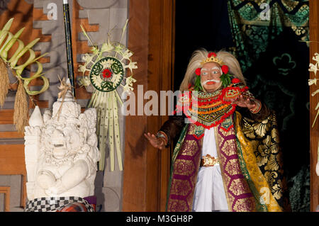 Balinais traditionnel Legong dance au Ubud Palace, Ubud, Bali, Indonésie Banque D'Images