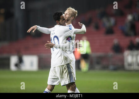 Copenhague, Danemark. 10 Février, 2018. Carlos Zeca (10), du FC Copenhague vu au cours de l'alka Superliga match contre Randers FC en Telia Parken de Copenhague. Ici il est un celebratin but avec Nicolai Boilesen. Gonzales : Crédit Photo/Alamy Live News Banque D'Images
