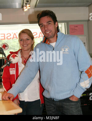 Ex-Tennis-Star Michal Stich mit RHH Moderatorin Birgit Hahn im ...