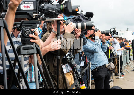 BERLIN, ALLEMAGNE - 01 juin 2016 : Les photographes et journalistes lors d'une conférence de presse. Exposition salon ILA à 2016. Banque D'Images