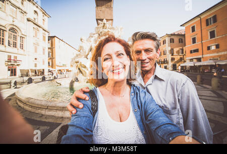 Couple de touristes en vacances à Rome Banque D'Images