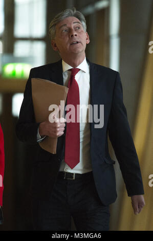 Les politiciens s'occupe le premier ministre écossais hebdomadaire's Questions de Holyrood. Avec : Richard Leonard Où : Édinbourg, Royaume-Uni Quand : 11 Jan 2018 : Crédit d'Euan Cherry/WENN.com Banque D'Images