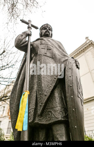 St Volodymyr Statue. Holland Park, Londres W11 Banque D'Images