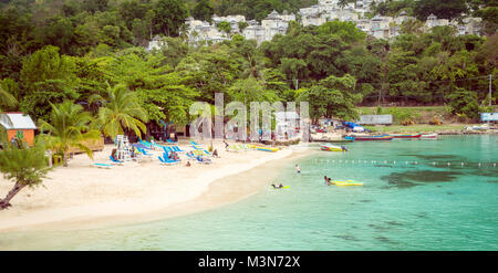 Paradise beach à Ocho Rios, Jamaïque Banque D'Images