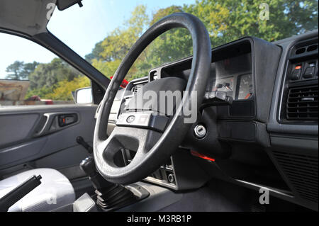 1986 Ford Sierra hatchback voiture familiale et politique 'rep mobile' des années 80 Banque D'Images