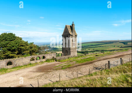 Le Pigeonnier Rivington, il fut construit en 1910 par Lord Leverhulme comme faisant partie de sa succession en Parc Rivington Levier et se dresse à l'extrémité nord-ouest de Banque D'Images