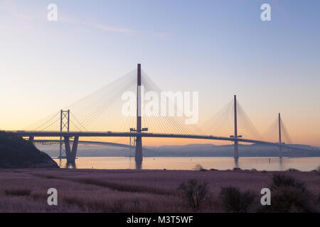 Le Queensferry Crossing sur le Firth of Forth de North Queensferry Fife en Écosse. Banque D'Images