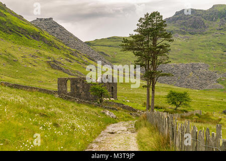 La ruine de l'Rhosydd près de Blaenau Ffestiniog Capel, Gwynedd, Pays de Galles, Royaume-Uni Banque D'Images