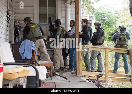 L'opération Triple Beam San Antonio 2017-26 par U.S. Marshals Service Banque D'Images