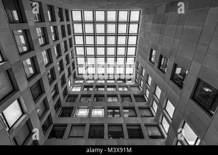 Abstraite de la Cour atriumof Centre la construction de la psychologie à l'Université de l'Illinois à Urbana-Champaign Banque D'Images