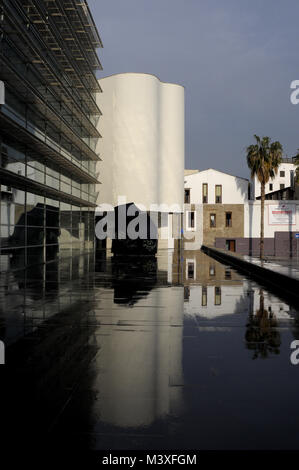 L'architecte Richard Meier de MACBA Contemporany art museum de Barcelone, le Raval à dstrict. Sur la Plaça del angels, Barcelone. Banque D'Images