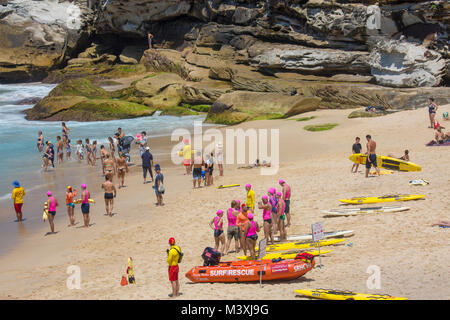 Sauvetage de sauveteurs de surf sur la plage de Tamarama à Sydney, Australie Banque D'Images