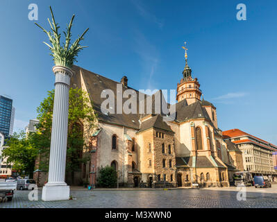 Église Saint-Nicolas (St Nicolas), palm-colonne surmontée de manifestations commémorant octobre 1989, Vieille Ville de Leipzig, Saxe, Allemagne Banque D'Images