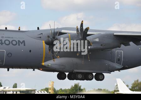 Avion, Aéroport, airshow FARNBOROUGH, Angleterre Banque D'Images