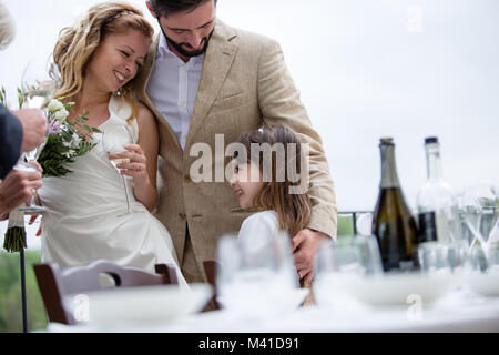 Bridge et le marié avec sa fille sur le jour du mariage Banque D'Images