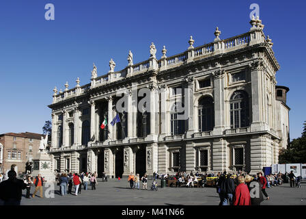 L'Italie, région du Piémont, ville de Turin, le Palazzo Madama sur la Piazza Castello Banque D'Images