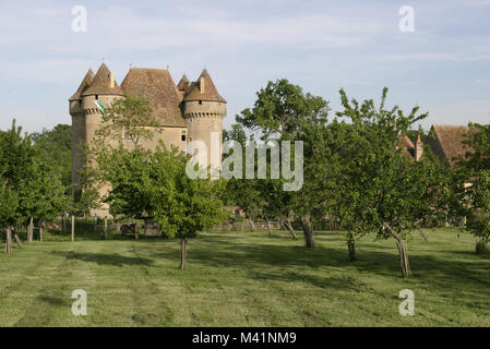 France, Indre, Berry, Région de George Sand (célèbre écrivain français), Sarzay, château féodal du 14ème siècle Banque D'Images